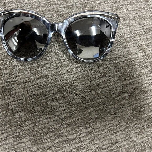 MCM  678S Sunglasses - Picture 5 of 7